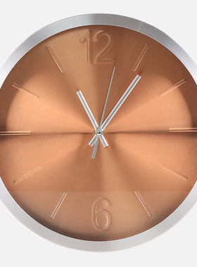 北欧简约钟表挂钟客厅超静音家用石英钟卧室轻奢个性创意时钟挂表