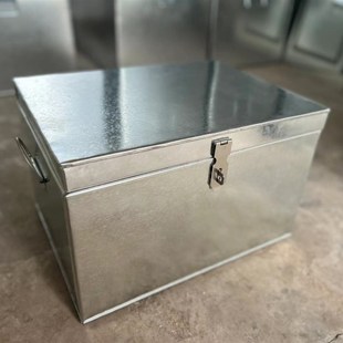 镀锌白铁皮箱子铁盒子储物箱整理箱家用收纳箱定做工具箱防雨户外