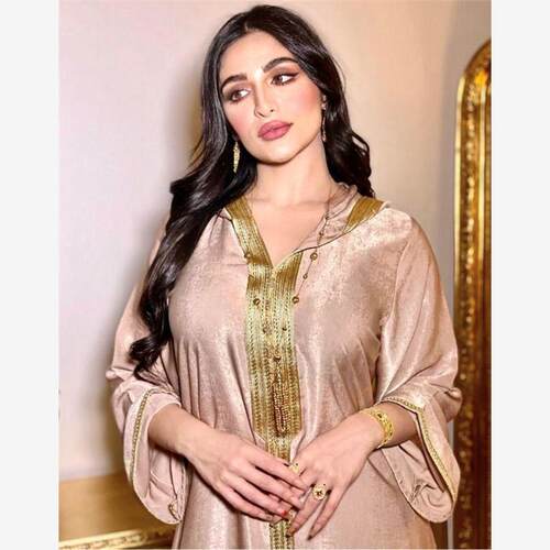 New ethnic style Muslim hooded V-neck robe slim dress