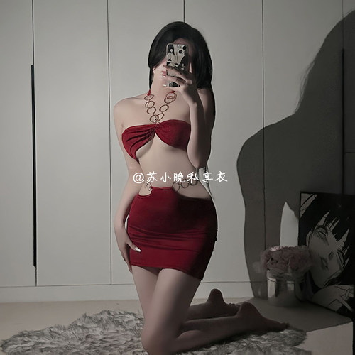 苏小晚 新款性感挂脖金属环露背抹胸超短包臀裙套装夜店女王制服