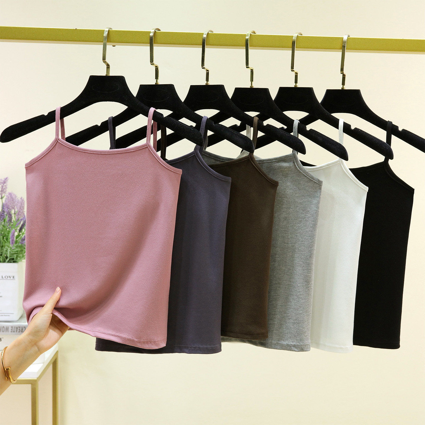 螺纹吊带背心女2026年夏季新款外穿薄款弹力内搭黑色白色打底上衣