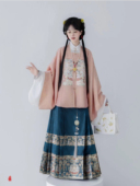 堂春三月遇兔原创明制汉服方领补服半袖 日常女士马面裙套装 上衣