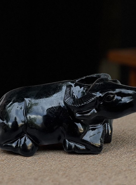 黑色天然石雕牛风水摆件牛运当头