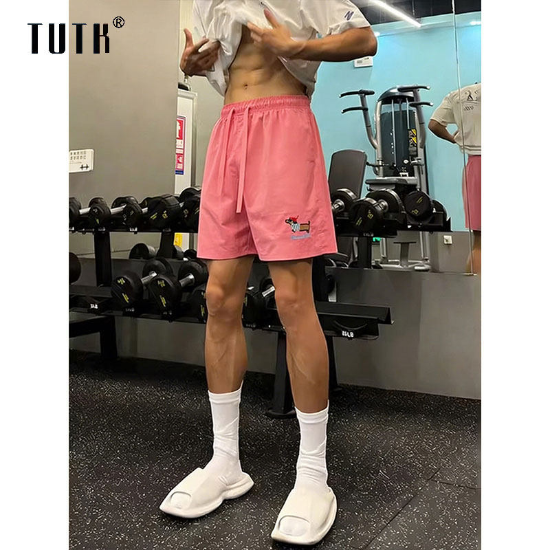 粉色多巴胺速干短裤男款夏季潮牌宽松腊肠小狗刺绣健身运动四分裤
