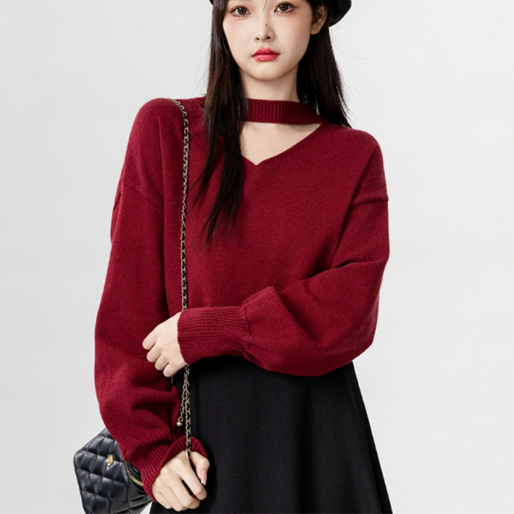 黑色挂脖v领毛衣女秋冬2025秋新款内搭打底衫长袖针织衫外穿上衣