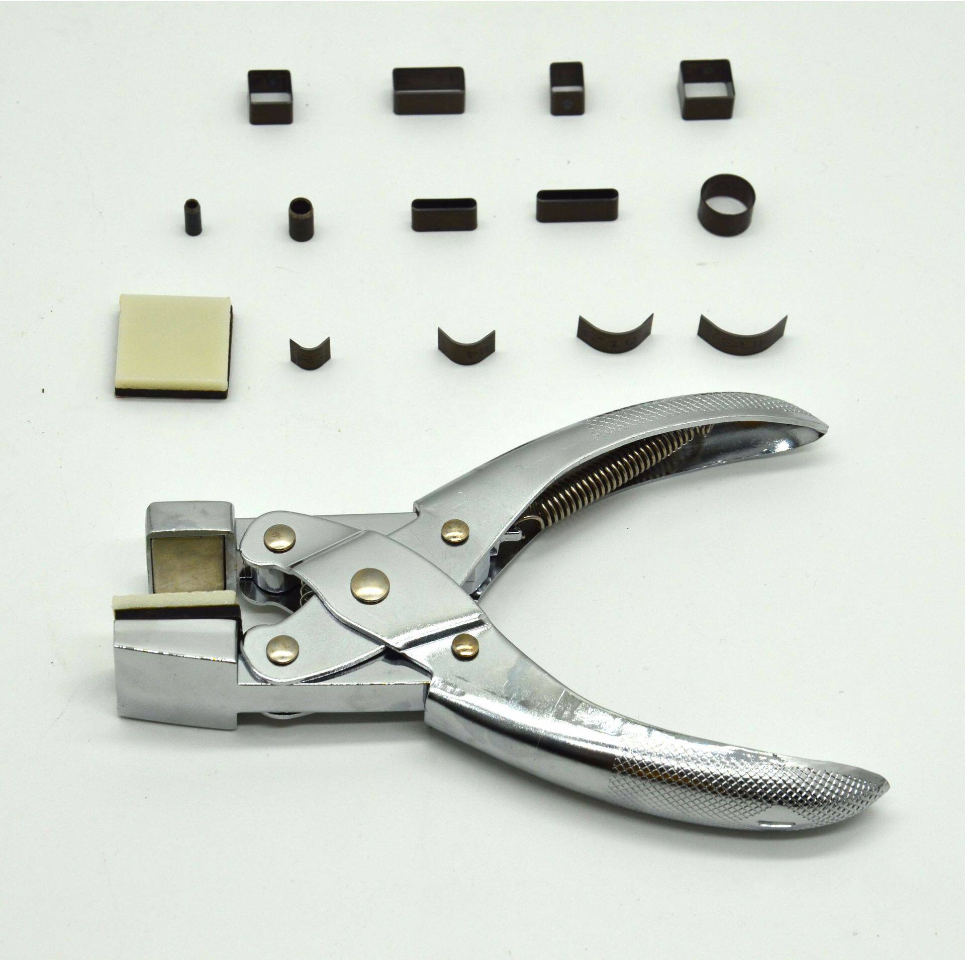 万能手机贴膜打孔钳 专业生产打孔器 工厂直销 开发设计打孔工具