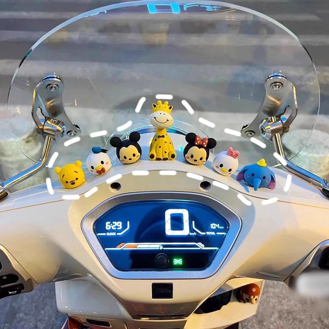 适用小牛电瓶装饰小摆件电动车迪士尼公仔可爱仪表盘配饰九号配件