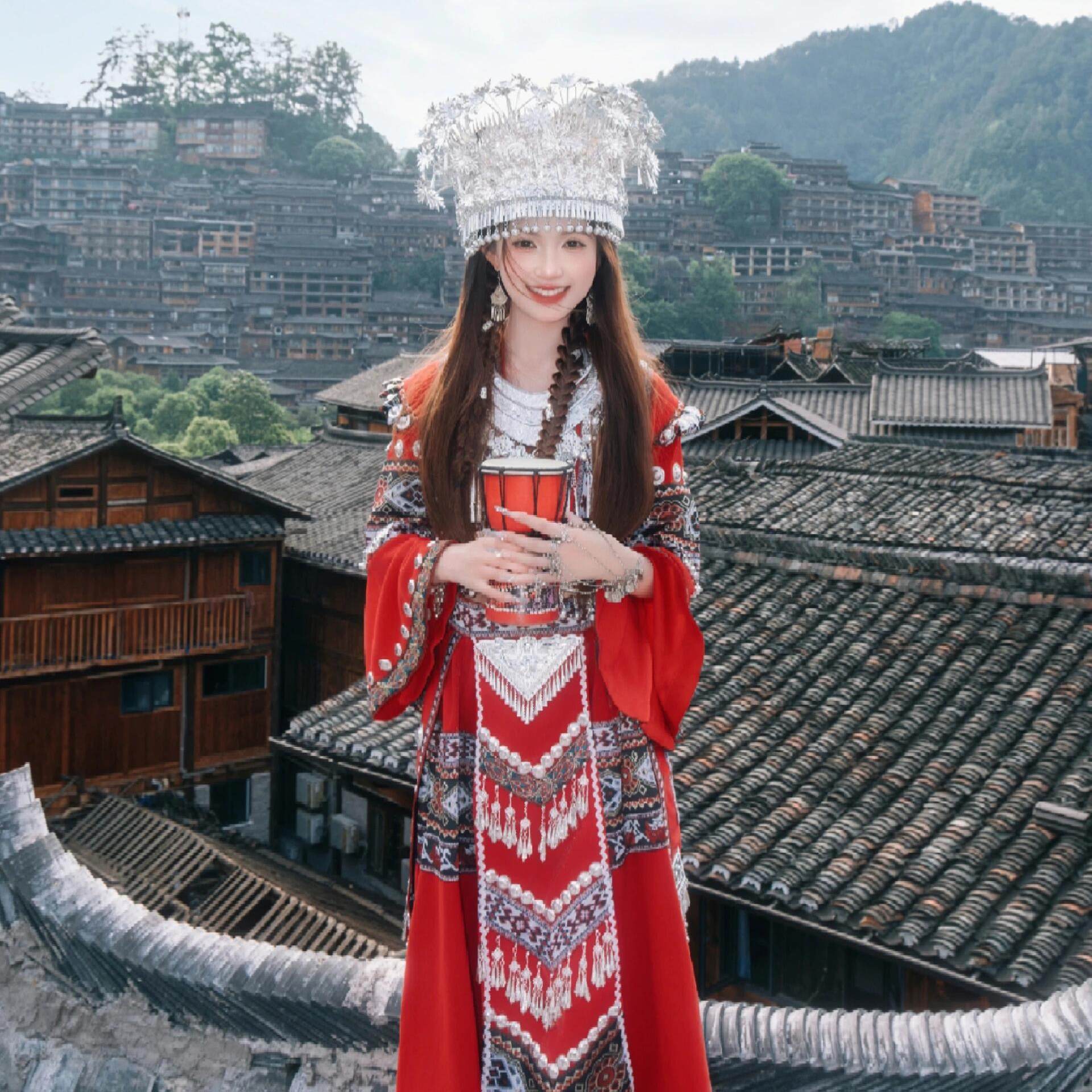 民族服装少数民族服饰民族风苗族舞台装红色长裙旅拍摄影写真女装,女装/女士精品,民族服装/舞台装,淘宝优惠券,粉丝福利购,淘宝优惠卷