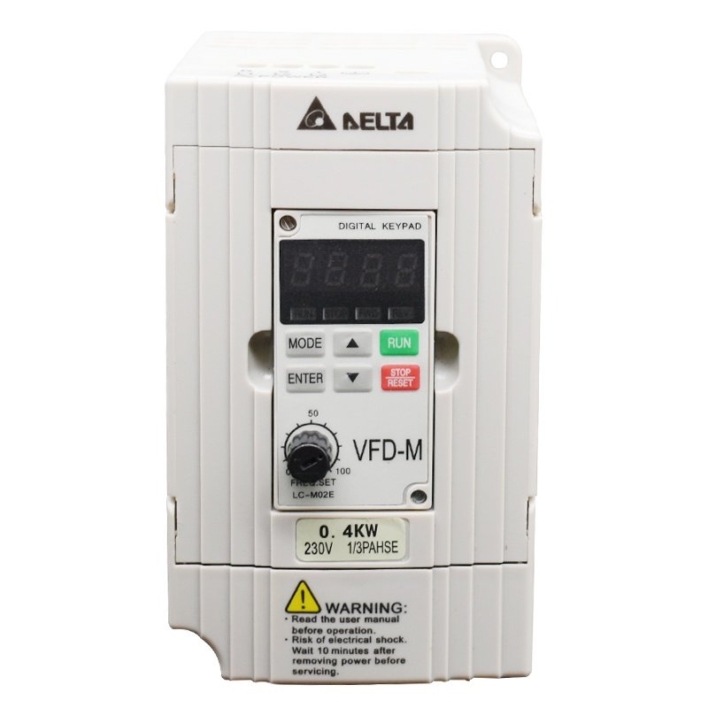 变频器VFD-M0.75/1.5/2.2KW3.77.5380V电机0.4/220v。