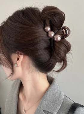 优雅气质丝绒珍珠抓夹中号鲨鱼夹发夹女2024新款后脑勺高级感发饰