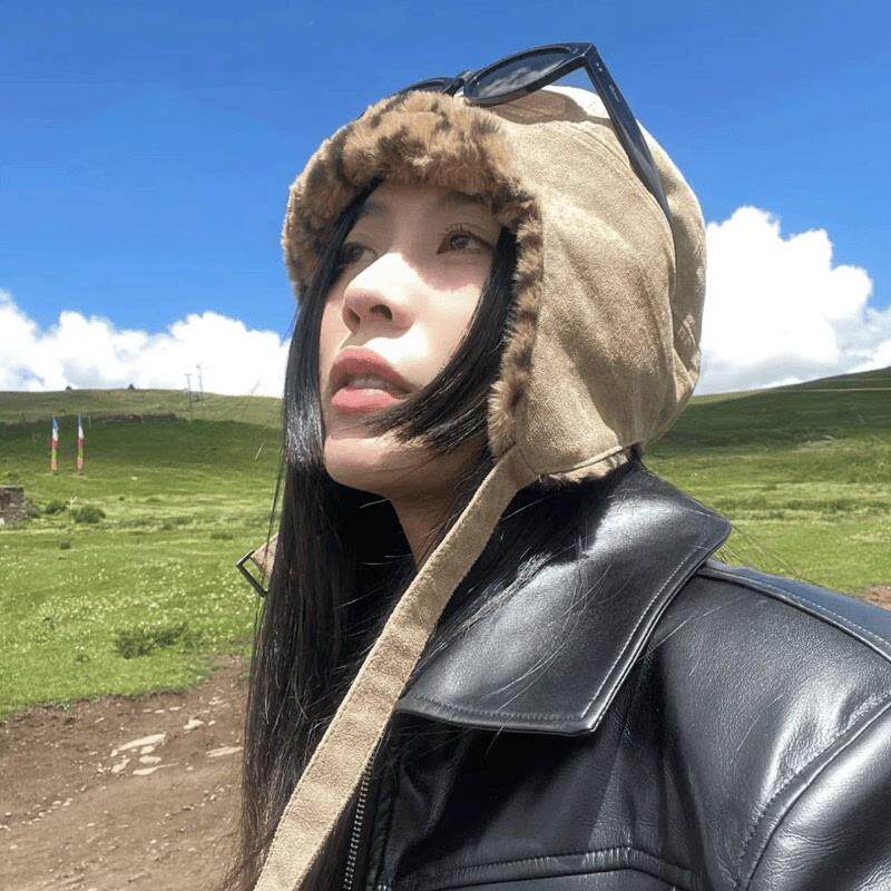 川西鱼子西户外度假豹纹雷锋帽子秋冬季防寒毛绒护耳骑车飞行员帽