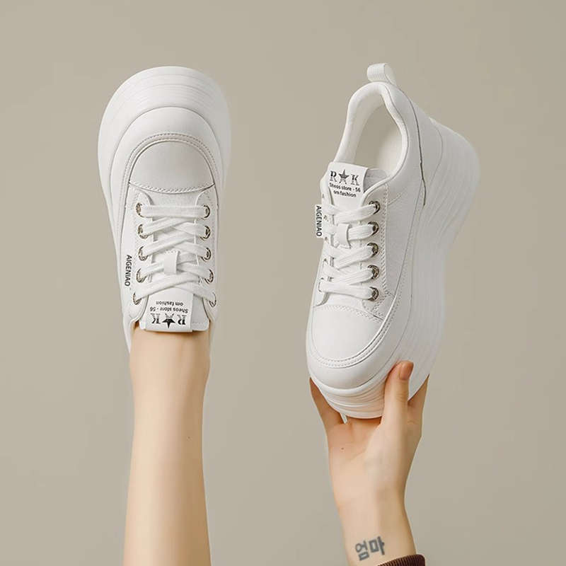 矮子乐厚底内增高女鞋轻便小白鞋女2025夏季新款网面透气白色板鞋