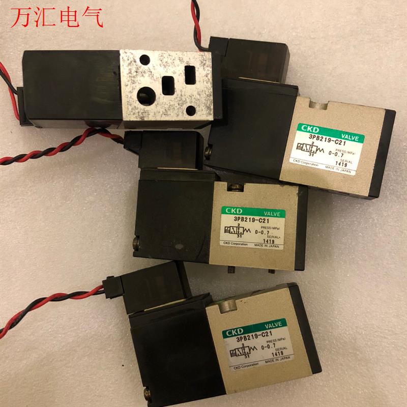 CKD电磁阀 气阀 3PB219-C21 电压24V(议价)