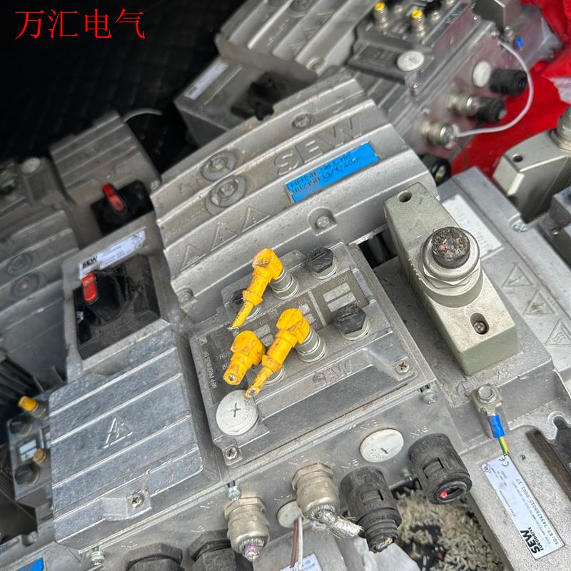 SEW变频器防爆MFP22D/MM22D-503-00/S2(议价)