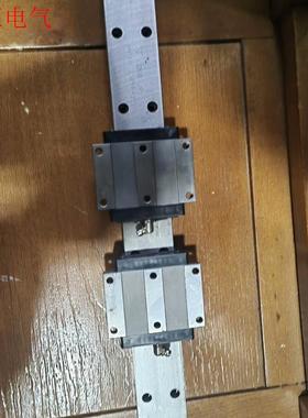 IKO 导轨滑块LWFF42 2个滑块 实物如图(议价)