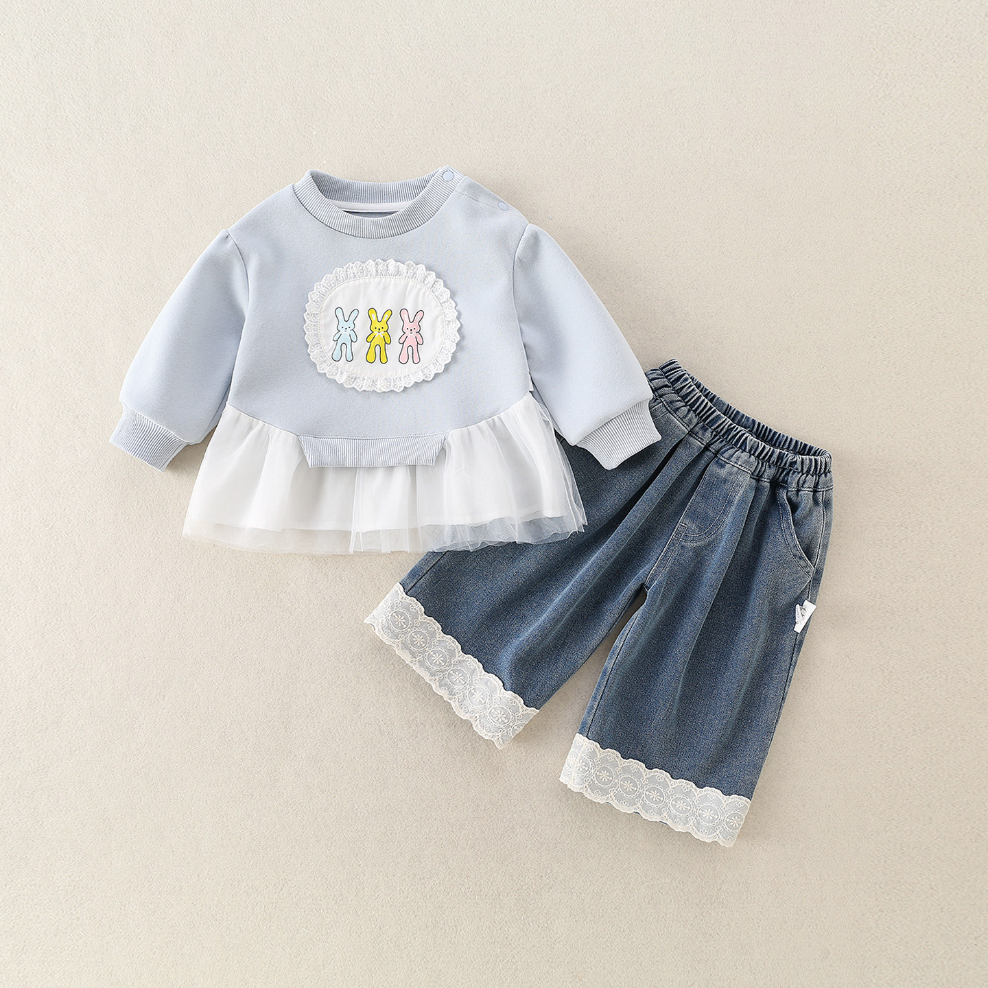 婴儿早秋时尚套装婴幼儿衣服宝宝春秋两件套上衣牛仔裤秋季秋女宝
