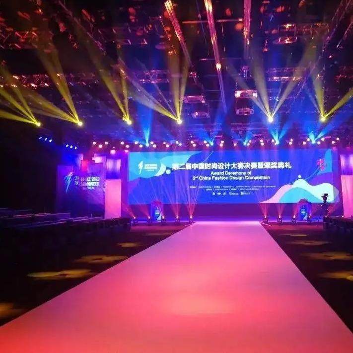 舞台地胶T台地板革展会pvc塑胶地板贴白色黑色灰色红色耐磨防滑