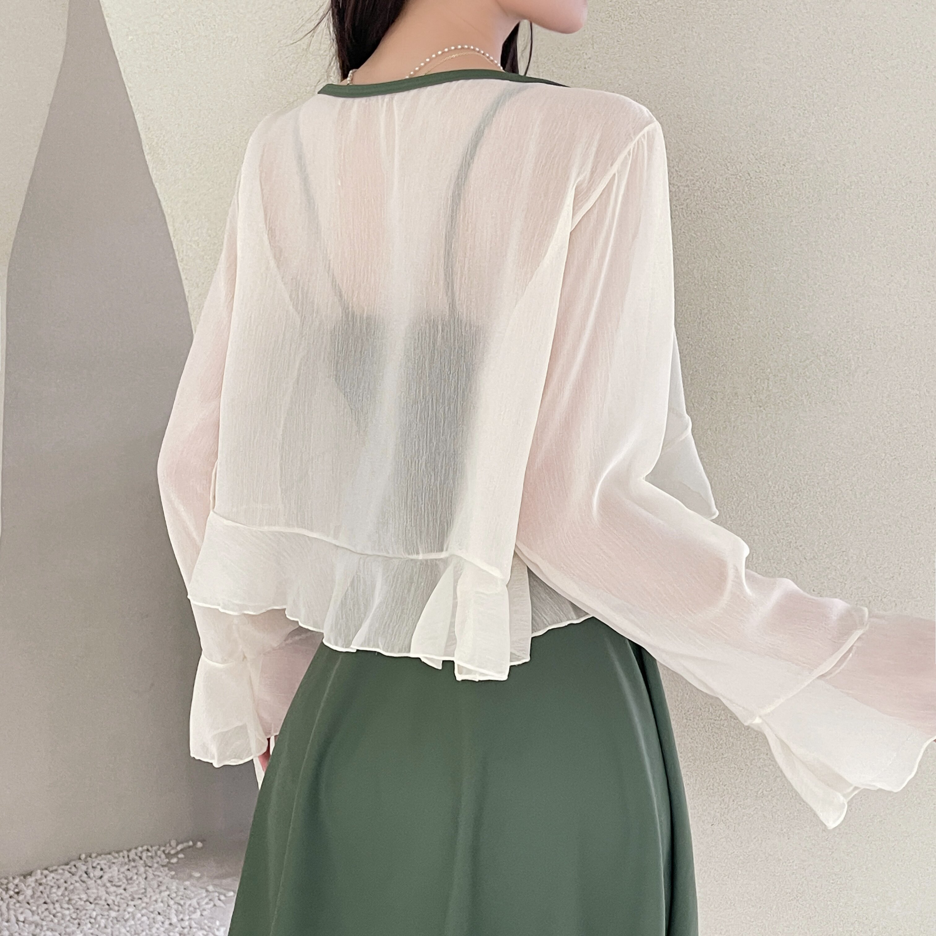 连体泳衣女2022年新款时尚泡温泉显瘦遮肚保守裙式平角小胸游泳装