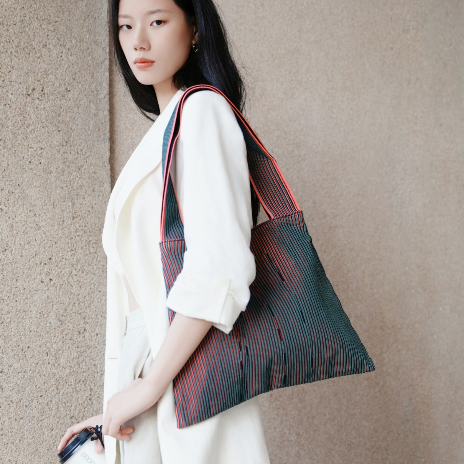 大容量通勤女包渐变色