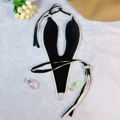 黑色挂脖高叉露背泳衣水着