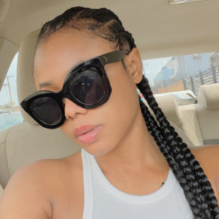 英系coss koko新款米钉欧美时尚大框复古蝴蝶太阳镜墨镜简约