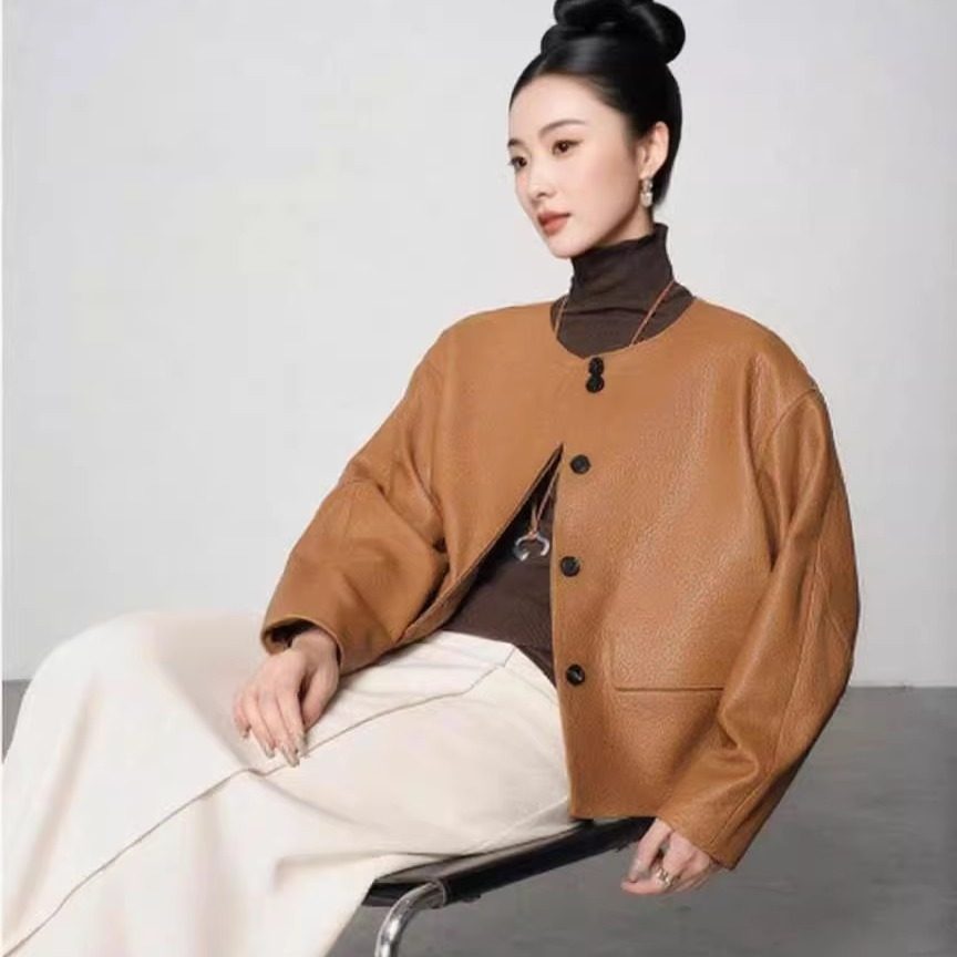 2025春秋海宁进口荔枝纹头层真皮绵羊皮女圆领宽松型短款皮衣外套,女装/女士精品,皮衣,淘宝优惠券,粉丝福利购,淘宝优惠卷