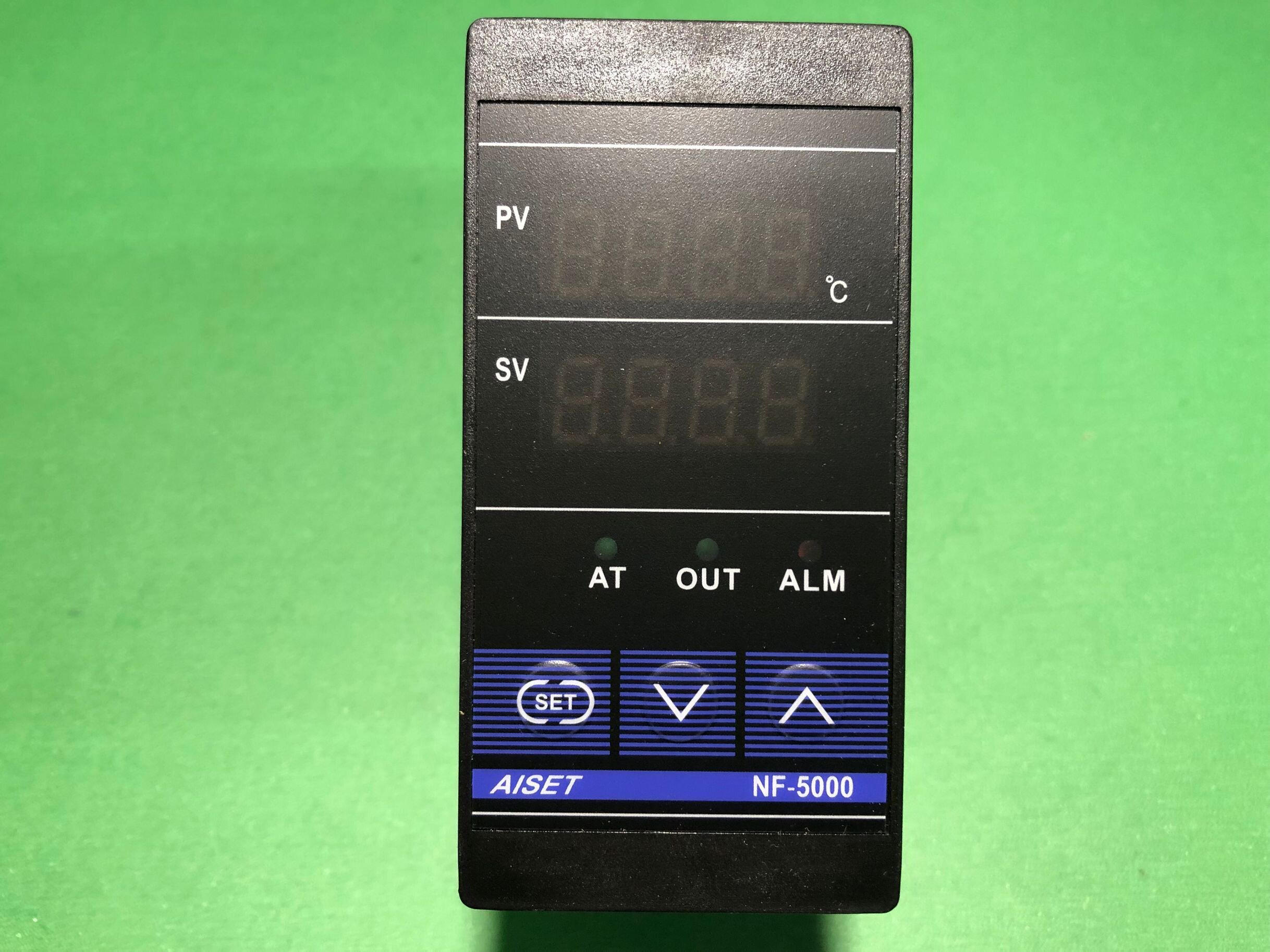 nf-5411v-2上海亚泰仪表温控器nf-545401v 545412v 31v  54