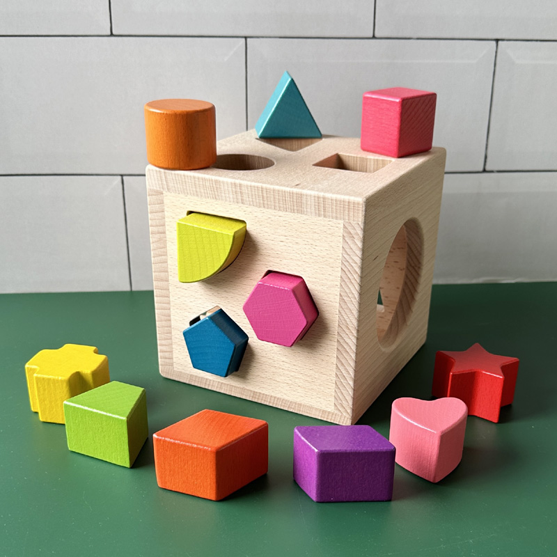 纯榉木制作 安全放心宝宝早教