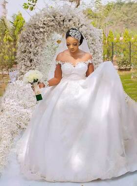 Floor Length Ball Gown Wedding Dresses 非洲婚纱定做