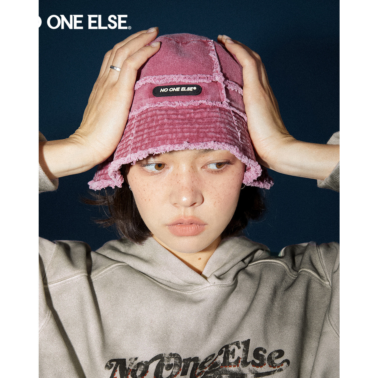 NO ONE ELSE毛边渔夫帽女2026年夏季新品洋气别致设计感个性帽子图片