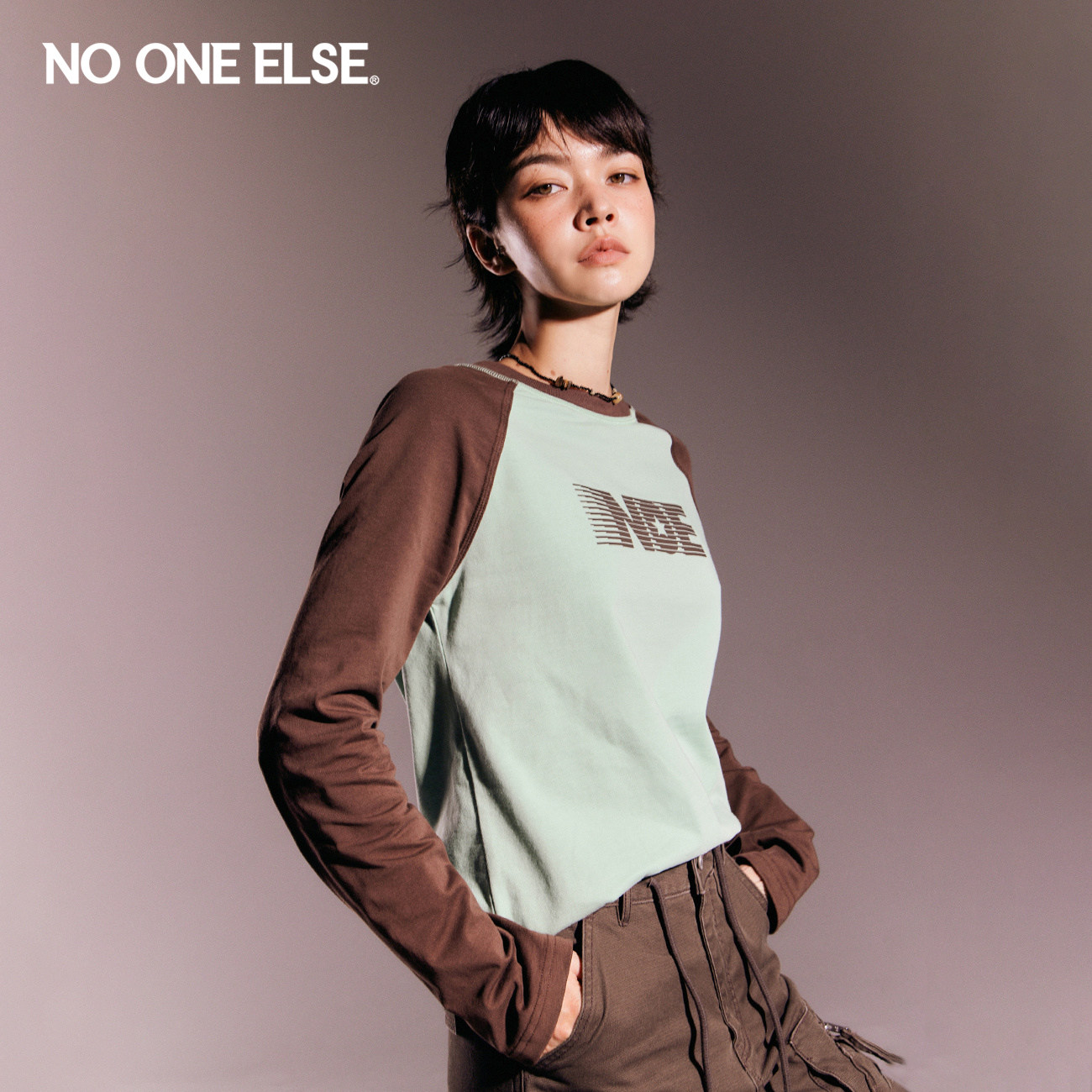 NO ONE ELSE字母印花T恤女士2026春秋新款美式撞色拼接插肩袖上衣