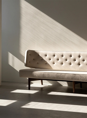 Audo Menu Radiohus丹麦布艺沙发北欧小户型设计师高靠背客厅组合