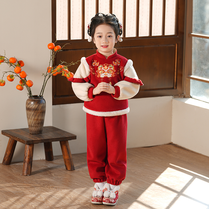 汉服女童2025新款秋冬儿童拜年服