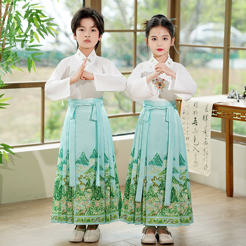 元旦儿童演出服女童汉服马面裙
