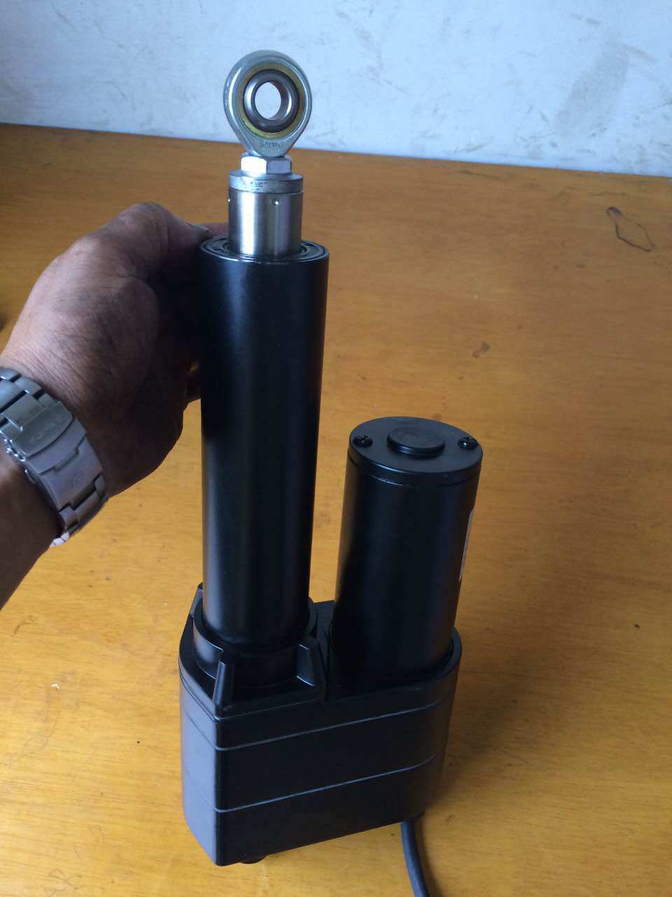 行程600mm大推力工业级直流电动推杆电机往复伸缩杆推拉杆升降杆