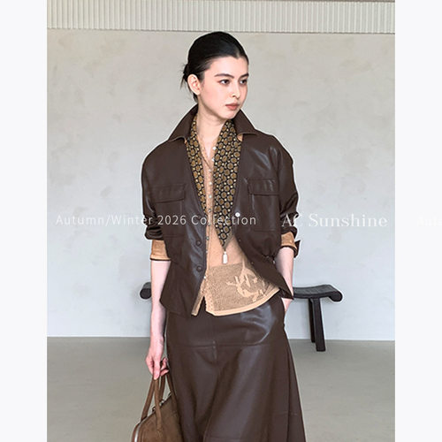 AC SUNSHINE复古工装风通勤收腰翻领 V 型蛋白PU皮衣女外套20095