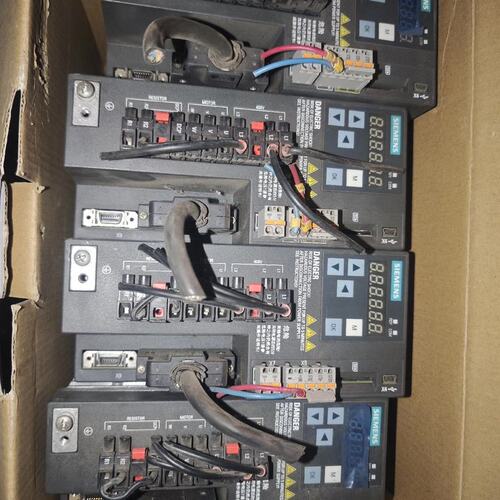 议价v90伺服驱动器1kw4个，400w2个，成色很好，功可维修