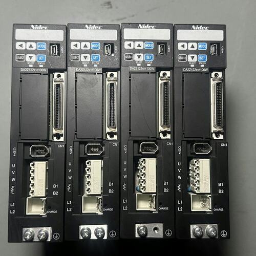 议价三协伺服驱动器 DA2Z122R1F 100w 成色如图 功可维修