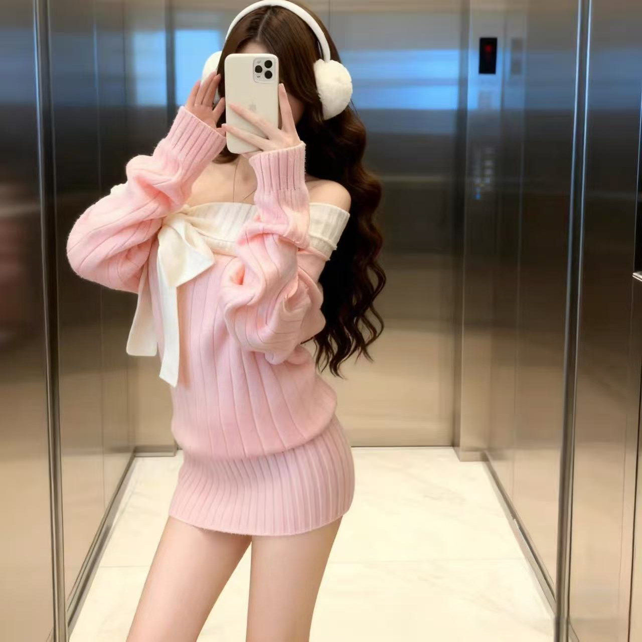 法式甜美风蝴蝶结一字领针织连衣裙女冬季收腰包臀短裙套装