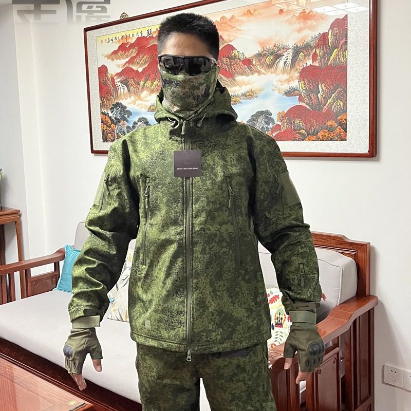 鲨鱼皮软壳三合一冲锋衣男保暖户外风衣大树叶迷彩加绒夹克连帽