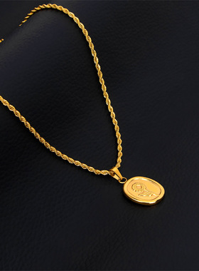 2021年新款法式高级感气质小方牌钛钢向日葵项链百搭麻花毛衣链