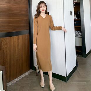v领气质长袖连衣裙女2026秋冬款纯棉修身显瘦中长款过膝打底长裙