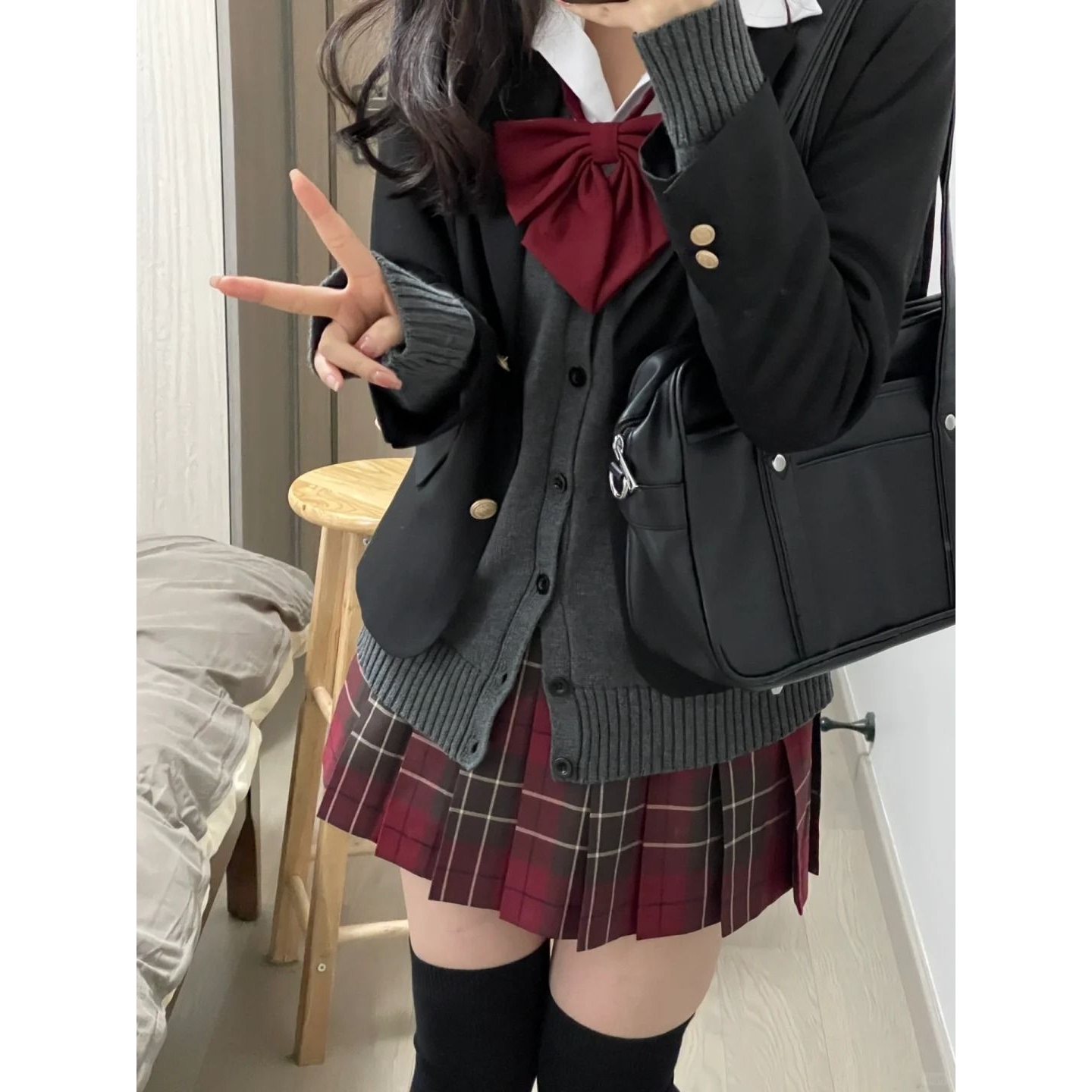 正版大红格裙JK制服校供感圣诞红格裙女高腰半身裙套装长袖上衣