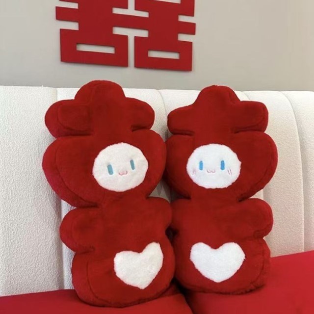 女方公仔金童玉女可爱一对娃娃大婚礼报喜枕号抱压床新款喜事结婚