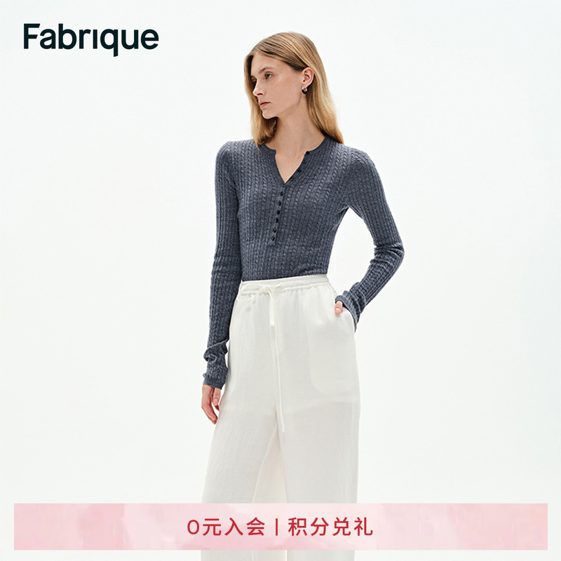胡可服饰节芭蕾风V领绵羊毛