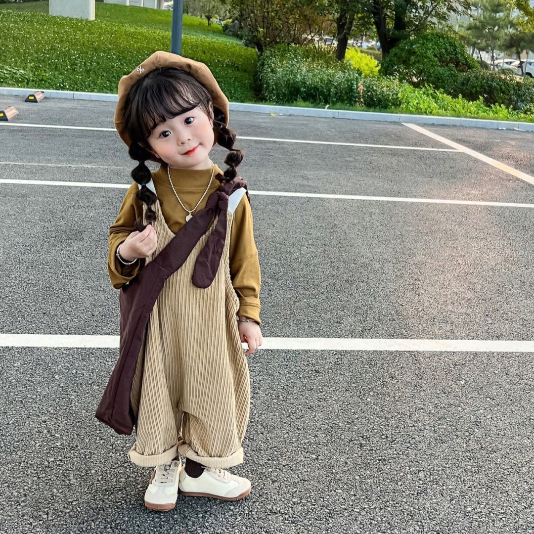 女童秋季背带裤套装2025新款学院风打底衫T恤洋气宽松吊带裤韩版
