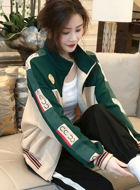 杏色拼接今年流行外套立领运动上衣春秋休闲夹克棒球服女潮流2025