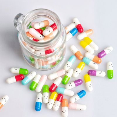 50Pcs Mini Smiley Pills With Roll Paper Notes Message In A W