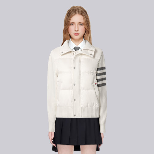 TB新款针织拼接羽绒服女短款