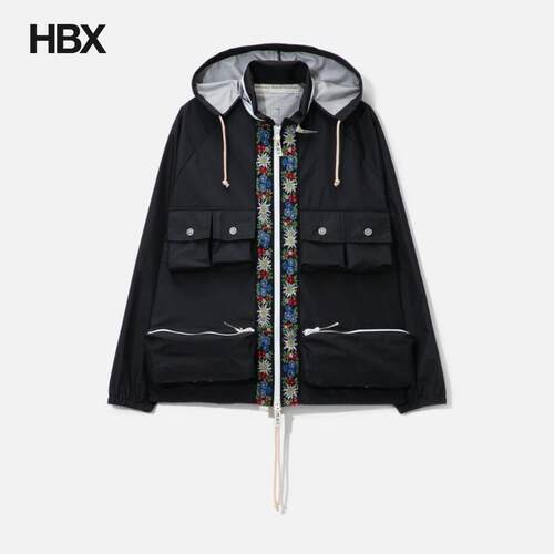 Advisory Board Crystals Abc. Waterproof Nylon Taffeta 夹克